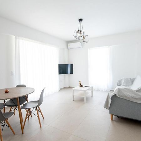 Flámbouras Ennea Suites-Flame Suite מראה חיצוני תמונה