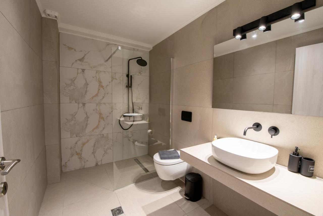 Flámbouras Ennea Suites-Flame Suite מראה חיצוני תמונה