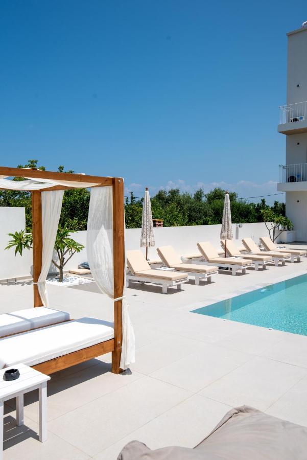 Flámbouras Ennea Suites-Flame Suite מראה חיצוני תמונה
